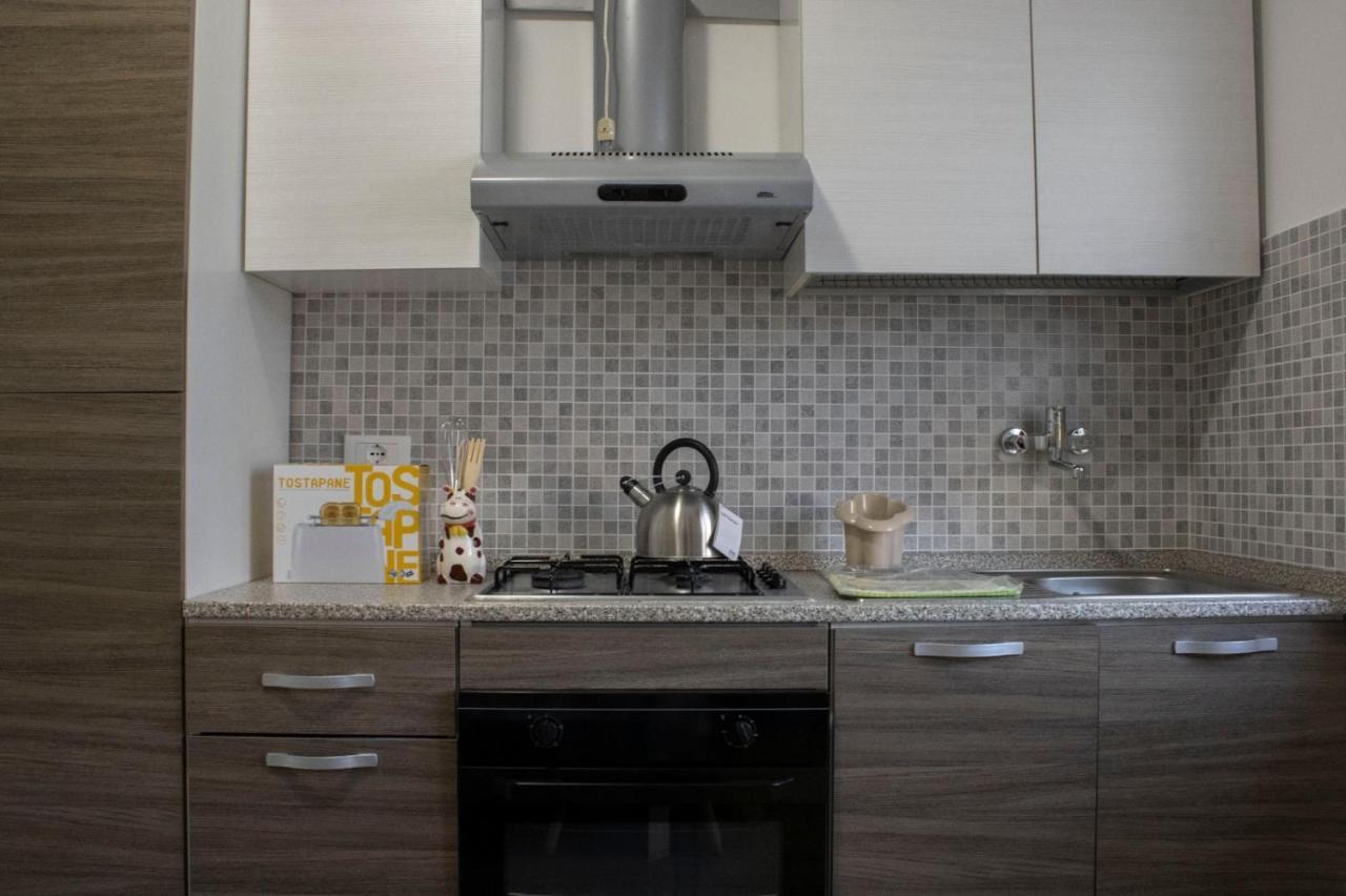 La Tana Dello Zio Gio Apartment เอนดิเน กายาโน ภายนอก รูปภาพ